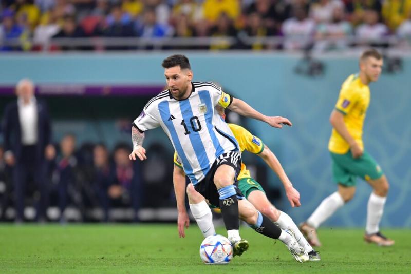 Lionel Messi se asoció de buena manera con sus compañeros en la primera mitad. Imagen: Photosport.