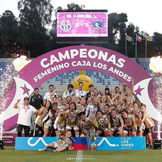 Colo Colo alzó la copa después de 5 años.