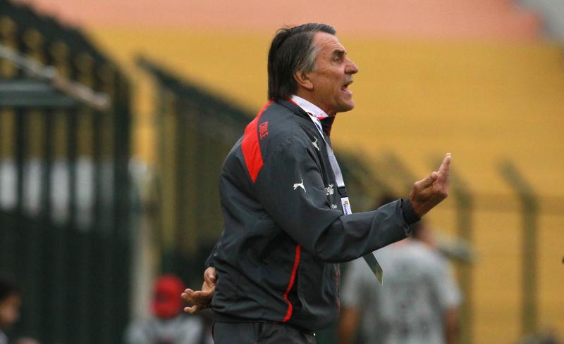 Hugo Tocalli en la Roja Sub 20 - Agencia Uno