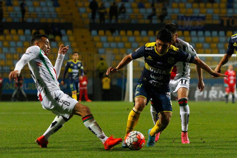 Jorge Romo sufrió la pérdida de su hogar con el incendio de Viña del Mar. Imagen: Photosport.