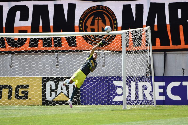 Maximiliano Velazco podría ser nuevo refuerzo de Deportes Santa Cruz. Imagen: Photosport.