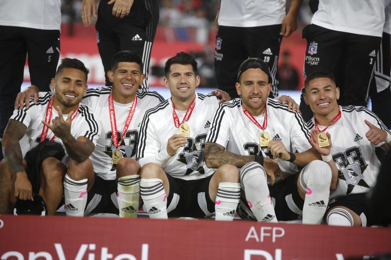 Esteban Pavez y Matías Zaldivia en Colo Colo - Photosport
