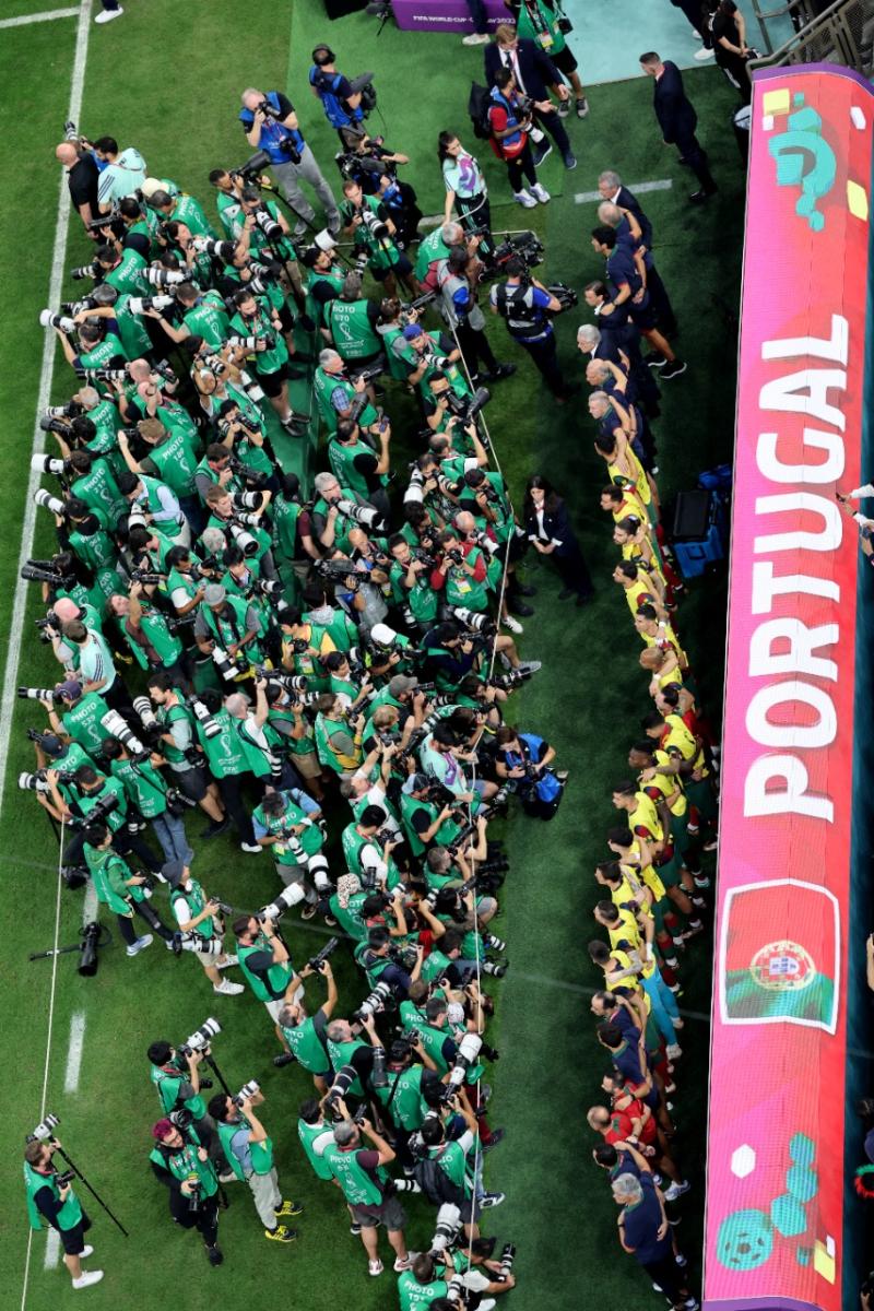 Cristiano Ronaldo en el banco de suplentes frente a Suiza (AFP).