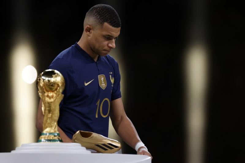 Kylian Mbappé fue una de las grandes figuras en la final del Mundial Catar 2022. Imagen: Photosport.