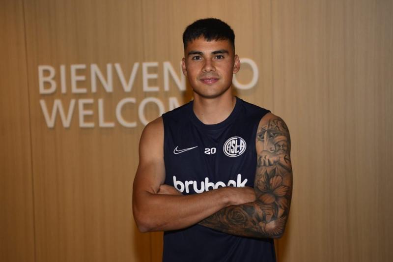 Alex Ibacache ya es jugador de San Lorenzo de Almagro