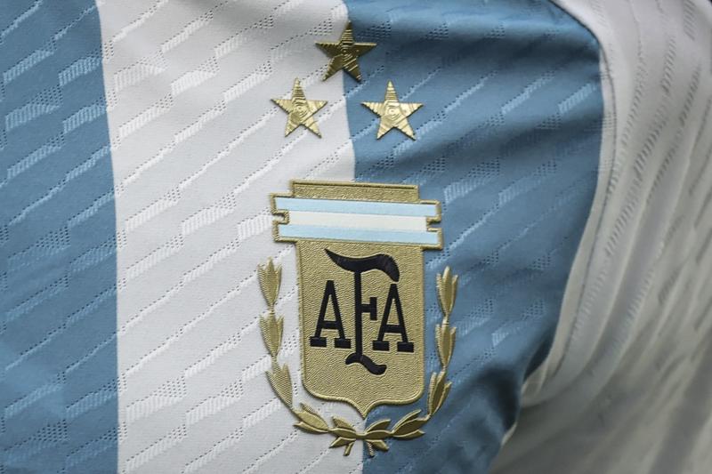 Los jugadores de Argentina Sub 20 estrenaron el nuevo escudo - Conmebol