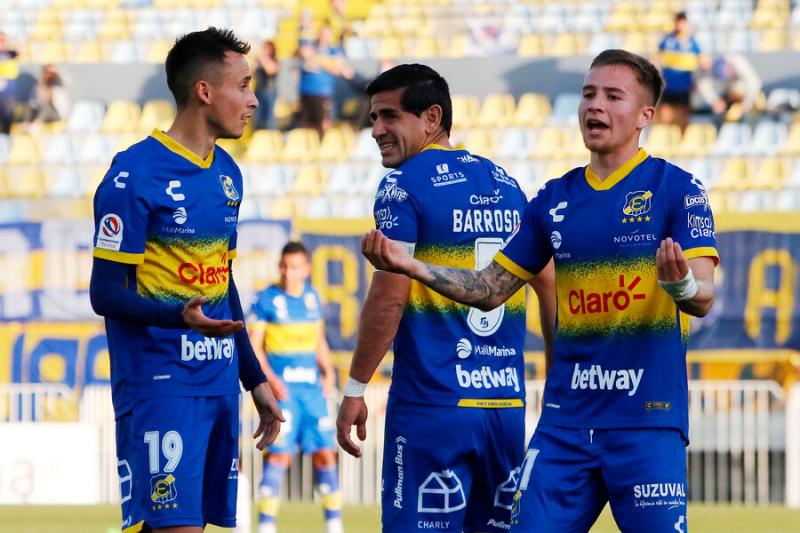 Everton se mide ante Boca Juniors en San Jua. Crédito: Agencia Uno.
