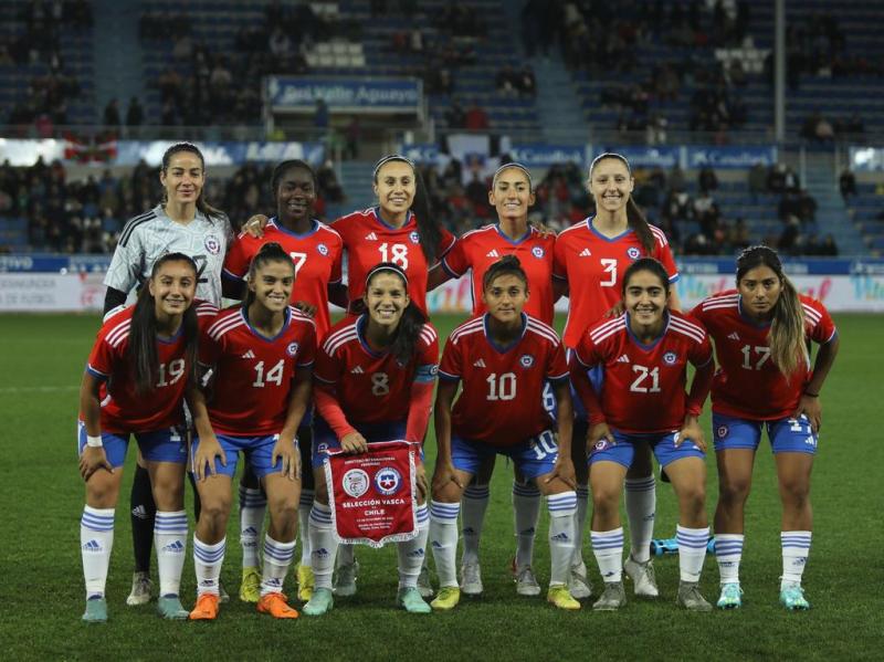 La Roja femenina se alista para la repesca mundial