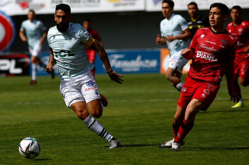 Jonathan Turra le dijó adiós a Ñublense y al fútbol profesional. Crédito: Photosport.