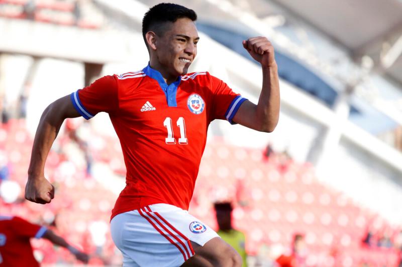Joan Cruz ingresó en los minutos finales del empate entre la Roja sub 20 y Ecuador. Crédito: Photosport.