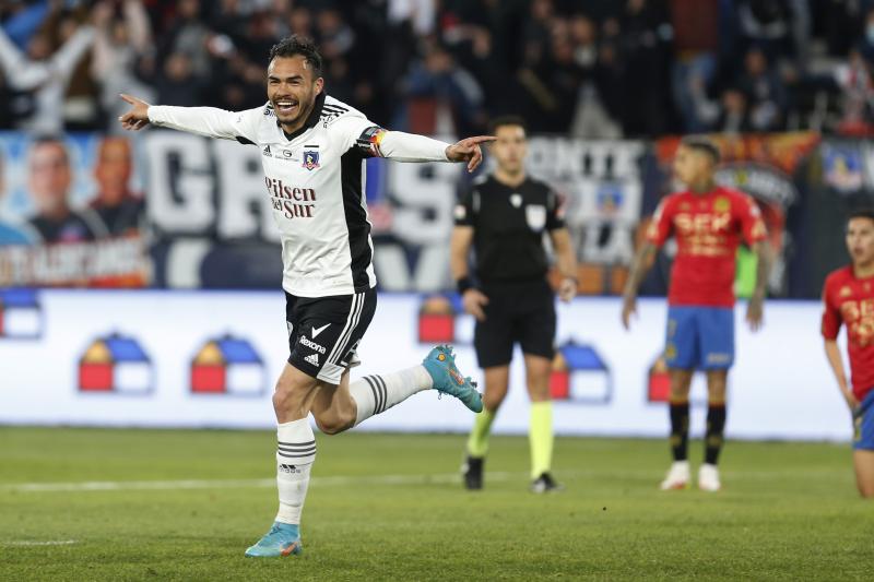 Gabriel Suazo está a un paso de ser nuevo jugador de Bresiktas de Turquia.