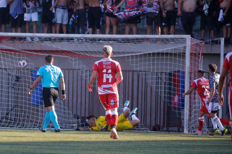 Colo Colo está venciendo a Deportes Copiapó por la fecha uno del Campeonato Nacional 2023. Imagen: Photosport.