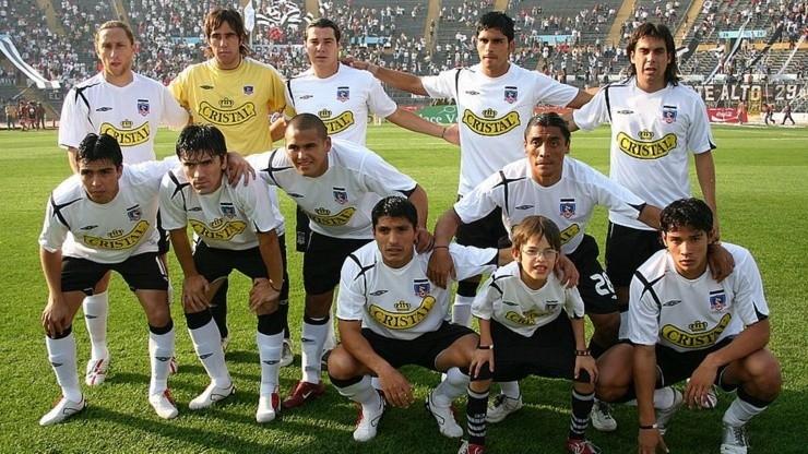 El recordado equipo de Claudio Borghi durante su etapa en Colo Colo - Archivo