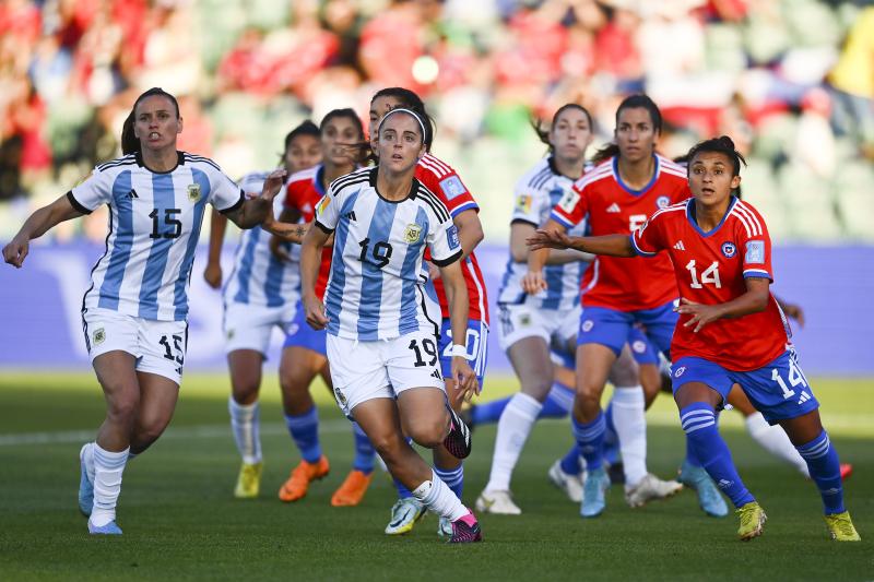 Chile cayó 4 a 0 ante Argentina en su duelo amistoso previo al repechaje Crédito: FIFA