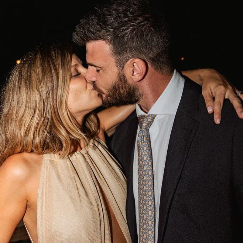 Nuria Tomas, ex novia de Piqué - Instagram