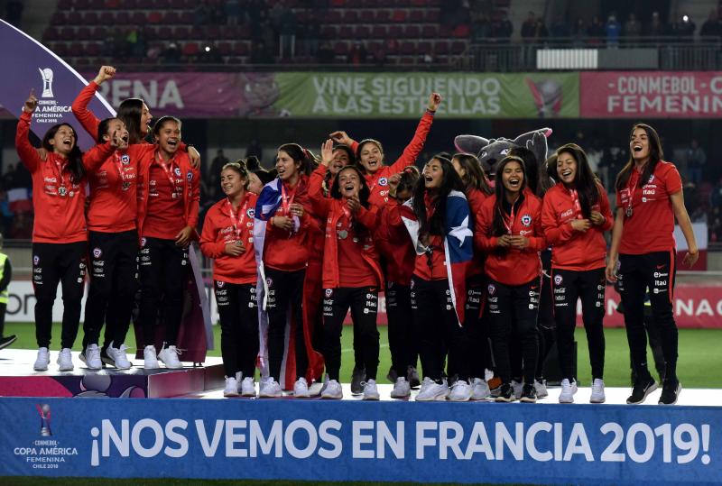 José Letelier logró hacer historia en la Copa América 2018 con la Roja femenina - Agencia UNO