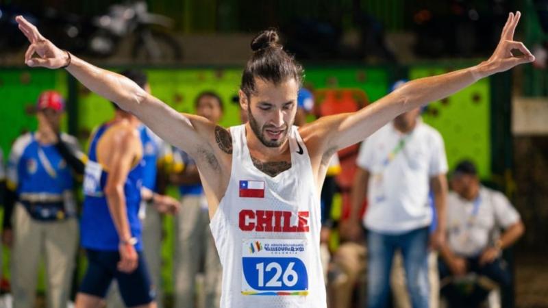 Carlos Díaz rompió el récord chileno de Maratón. / Foto: Instagram