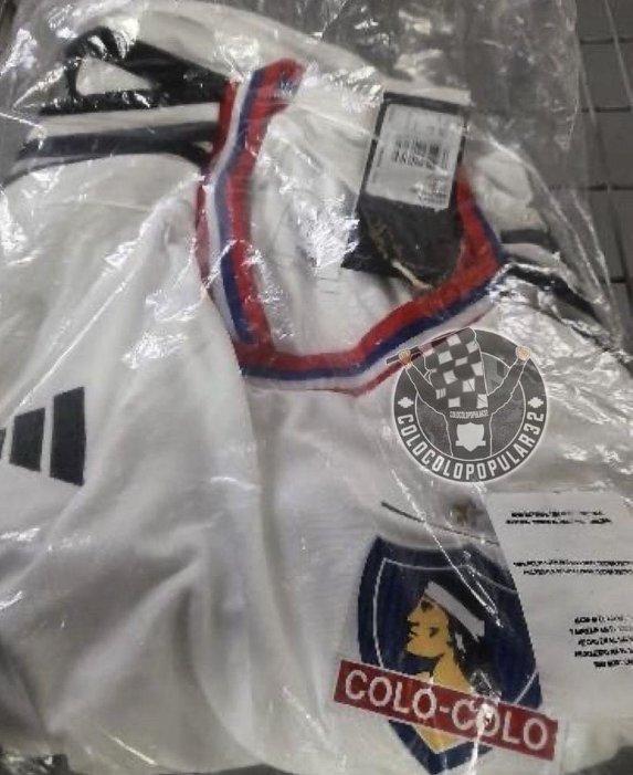 La supuesta nueva camiseta de Colo Colo para 2023.