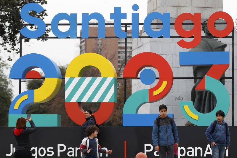 Canal 13 se suma como canal oficial de Santiago 2023 - Photosport