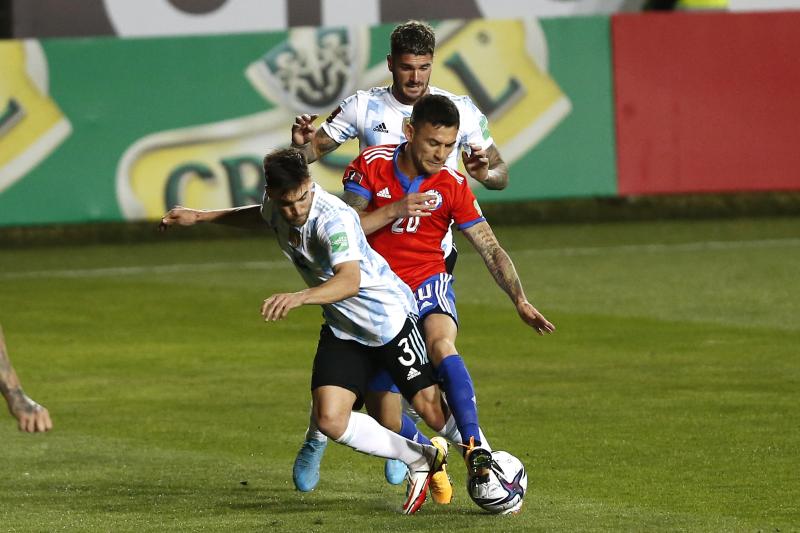 Charles Aránguiz en la Roja - Photosport