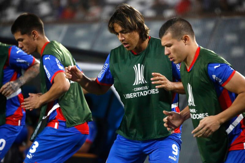 Marcelo Moreno Martins coquetea con Colo Colo. Crédito: Photosport.