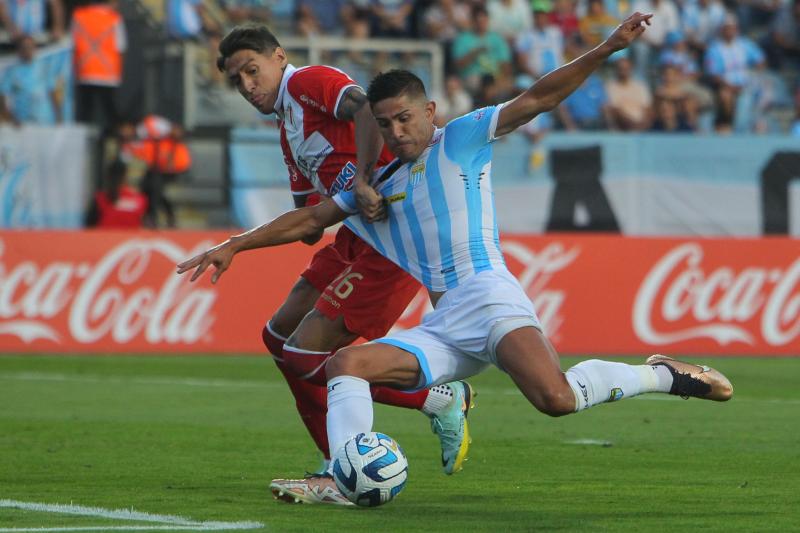 Así fue la falta que el VAR cobró como penal para Magallanes en su regreso a la Copa Libertadores - Photosport