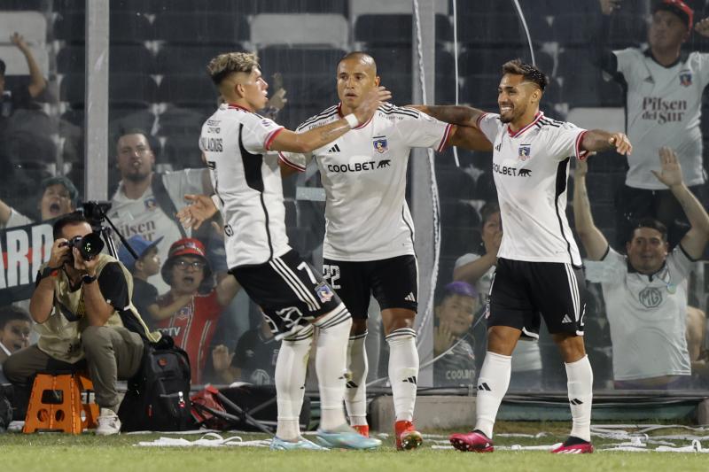 Leandro Benegas anotó el empate transitorio en el duelo entre Colo Colo y Coquimbo Unido - Photosport