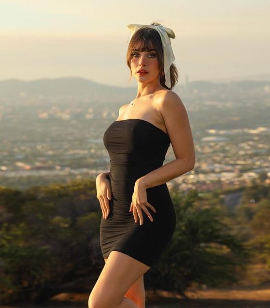 iCata es una popular influencer chilena.