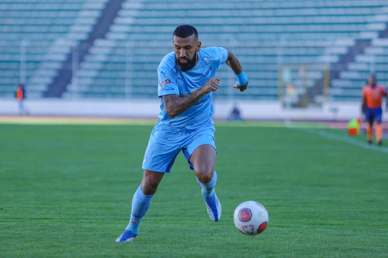 Ronnie Fernández vive uno de sus mejores inicios de temporada en Bolivar - Prensa Bolivar