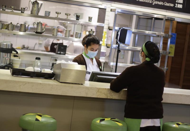 Agencia Uno - Mujer trabajadora