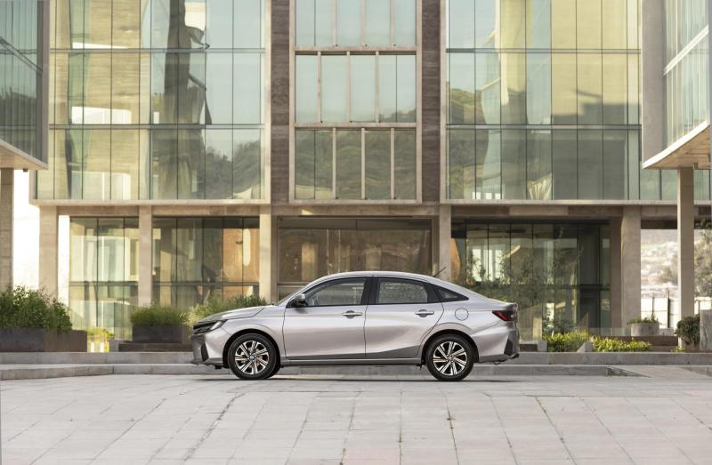 All New Yaris: Toyota y su nuevo modelo sedán