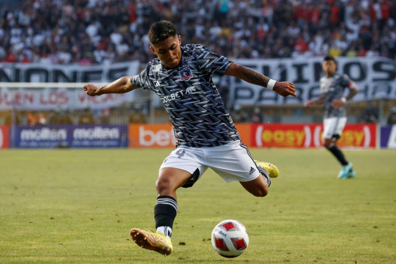 Jordhy Thompson fue marginado del primer equipo de Colo Colo. Imagen: Photosport.