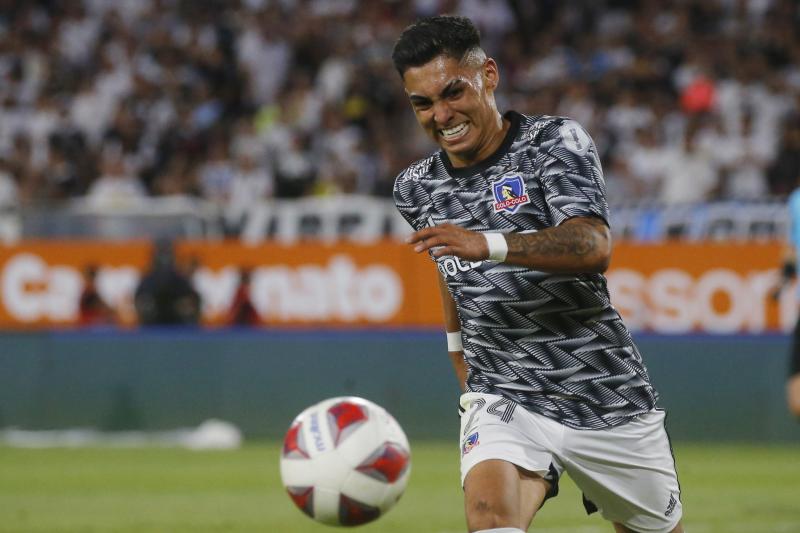 Jordhy Thompson fue apartado del plantel por caso de violencia de género - Photosport