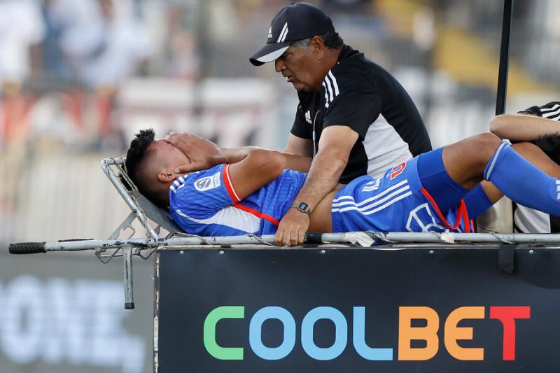 La U busca lateral izquierdo tras la lesión de José Castro. Crédito: Photosport.