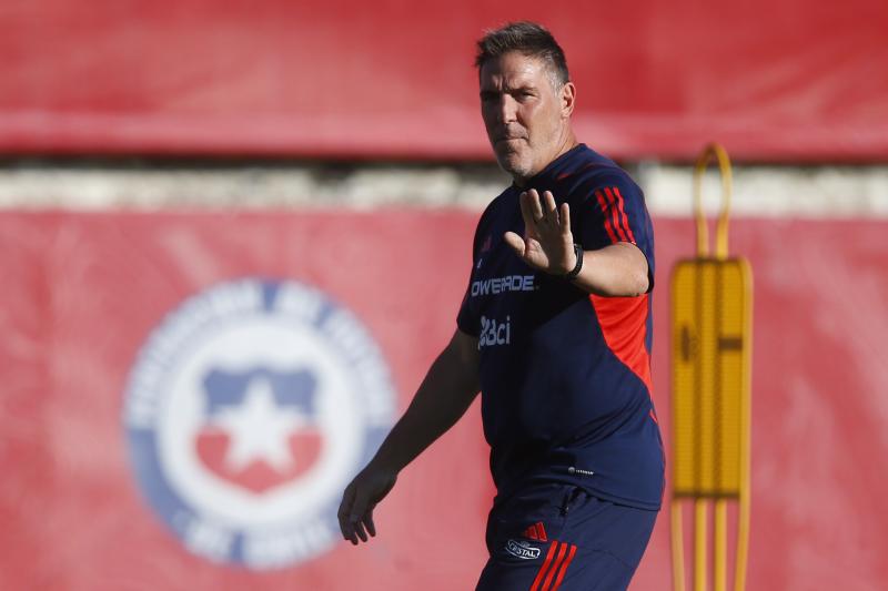 Eduardo Berizzo en la Roja, Photosports