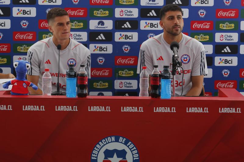 Guillermo Soto y Guillermo Maripán en conferencia de prensa - Photosport