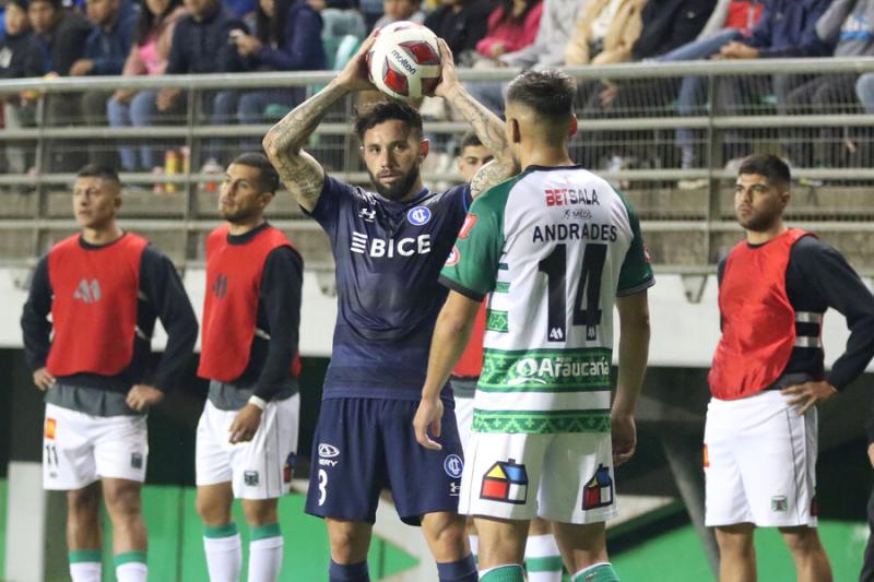 Universidad Católica perdió ante Deportes Temuco en duelo amistoso. Imagen: Photosport.