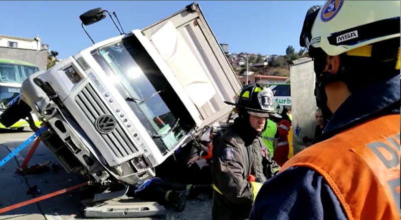 T13 - Accidente de tránsito en Valparaíso