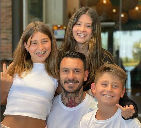 Mauricio Pinilla reveló duro juicio por parte de una de sus retoñas: "Me avergüenza ser tu hija". (@pinigol9)