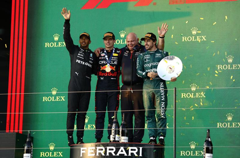 Verstappen, Hamilton y Alonso se subieron al podio del GP de Australia. / Reuters