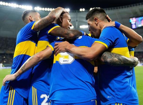 Fernando Redondo podría dirigir en el partido entre Boca Juniors y Colo Colo. @bocajrsoficial.