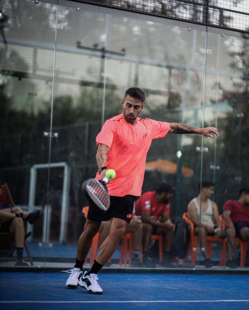 Revelan que Jorge Valdivia tuvo un tenso cruce con Luis Mateucci en un partido de Padel. / Foto: Instagram @jorgitovaldivia