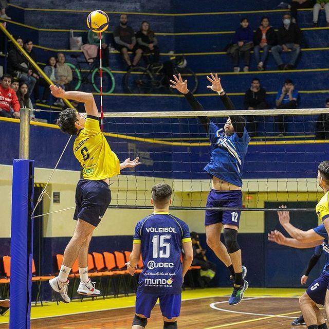 Joaquín Herrera Urzúa fue un destacado voleibolista de Universidad de Concepción. Imagen: Instagram.