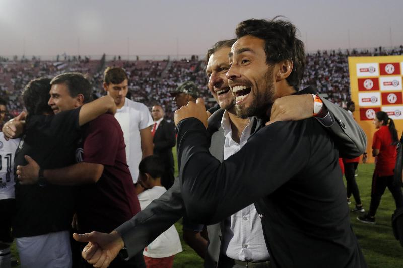 Jorge Valdivia pone todas su cartas en Aníbal Mosa para la presidencia de Colo Colo. (Agencia Uno)