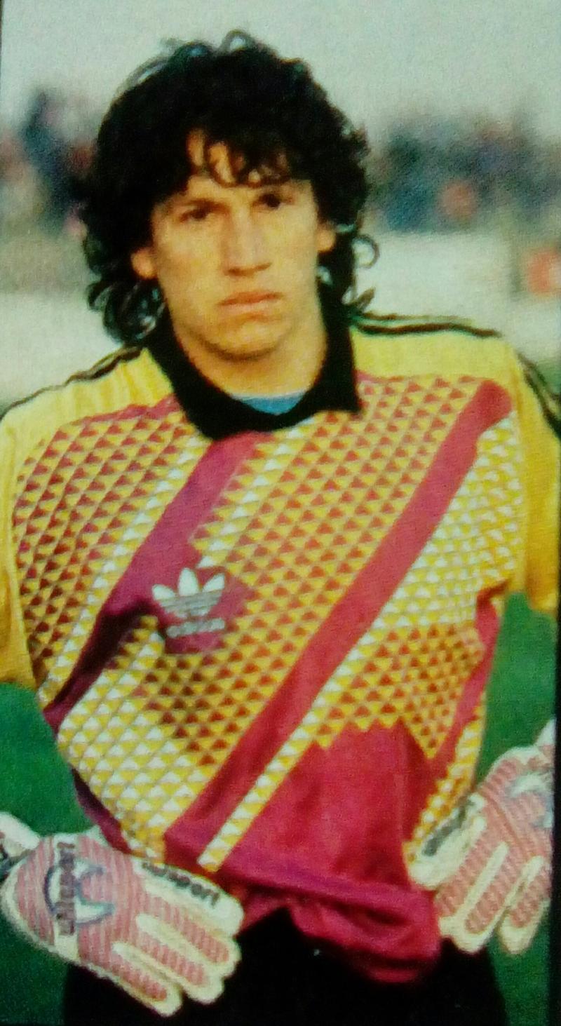 Aníbal Pinto también defendió a la Selección Chilena de Fútbol. Imagen: Twitter.