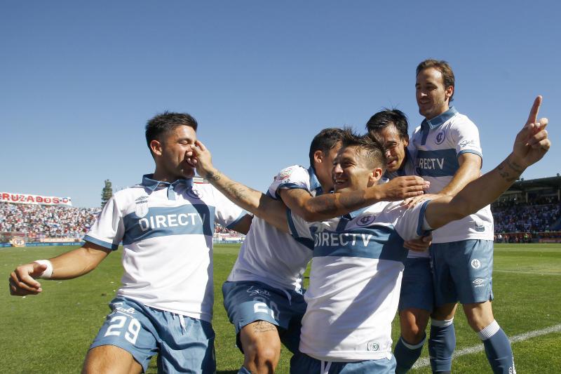 Roberto Gutiérrez se ilusiona con volver a vestir la camiseta de la UC. (Photosport)
