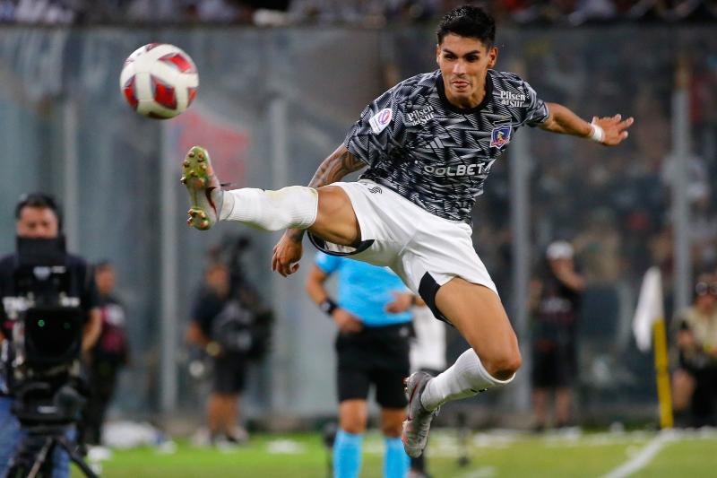 Erick Wiemberg es baja en Colo Colo para el debut en Copa Libertadores 2023.