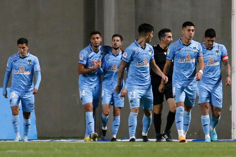 O'Higgins de Rancagua consiguió una victoria clave en el estadio Nicolás Chahuán. Imagen: Photosport.