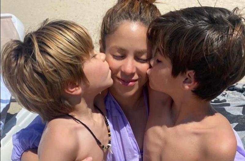 Shakira ofrece un sueldo millonario a quien cuide a sus hijos en Miami. / Foto: Instagram @shakira