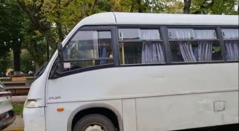 T13 - Bus escolar atacado en Cañete